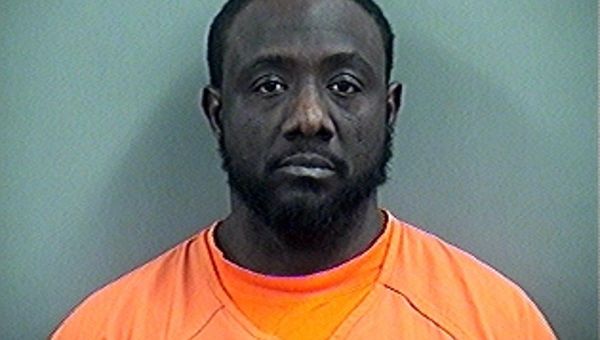 Lawrence Paul Anderson, who is suspected of murdering three people, confessed to killing his neighbor, cutting her heart out and feeding it to his family - Sputnik International