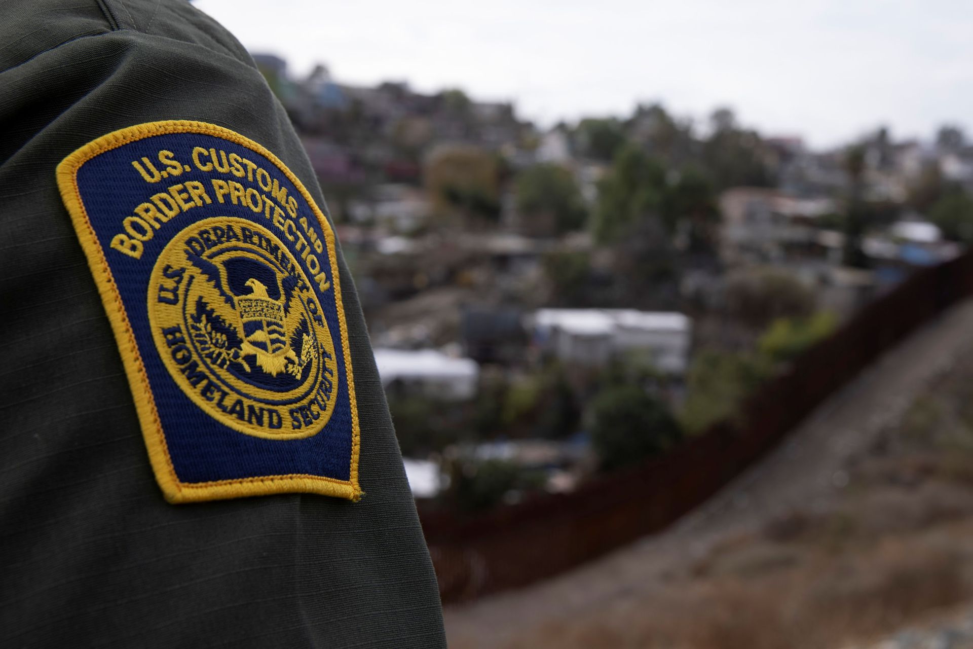 Biden May Reportedly Restart Trump’s Border Wall Project to ‘Plug in the Gaps’ Amid Migrant Crisis Biden May Reportedly Restart Trump’s Border Wall Project to ‘Plug in the Gaps’ Amid Migrant Crisis - Sputnik International, 1920, 07.04.2021
