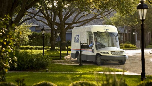  Next Gen Delivery Vehicle in the suburbs - Sputnik International