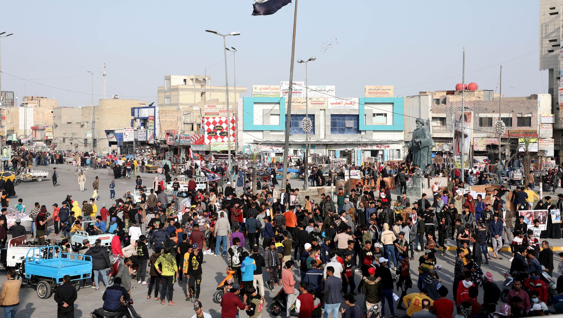 Iraqi demonstrators take part in ongoing anti-government protests in Nassiriya, Iraq January 29, 2021. Picture taken January 29, 2021 Iraqi demonstrators take part in ongoing anti-government protests in Nassiriya, Iraq January 29, 2021. Picture taken January 29, 2021 - Sputnik International, 1920, 25.02.2021