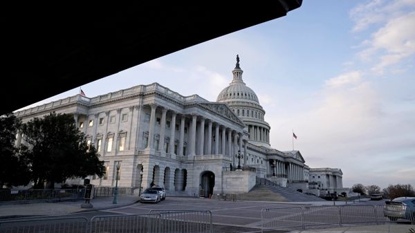 A view of the U.S. Capitol Building as the Democrats and Republicans continue moving forward on the agreement on the coronavirus disease (COVID-19) aid package in Washington, D.C., U.S. December 21, 2020 - Sputnik International