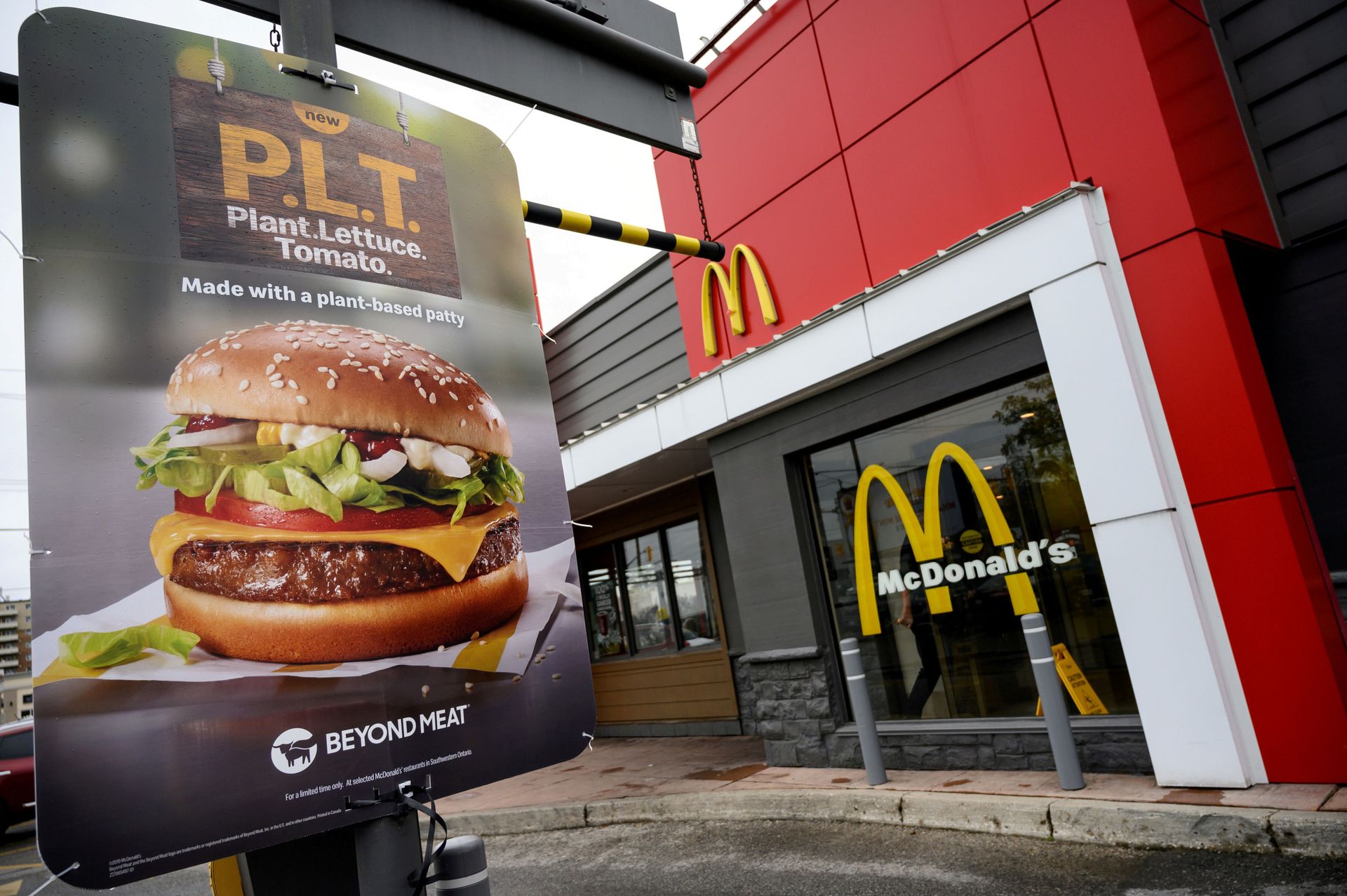McPlant? Beyond Meat Inks Deal with McDonald's, Taco Bell, Pizza Hut and KFC McPlant? Beyond Meat Inks Deal with McDonald's, Taco Bell, Pizza Hut and KFC - Sputnik International, 1920, 27.02.2021