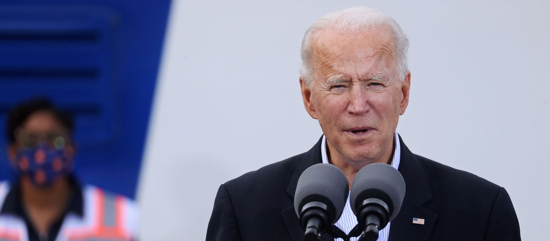 U.S. President Joe Biden speaks after touring a Federal Emergency Management Agency (FEMA) vaccination facility for the coronavirus disease (COVID-19) at NRG Stadium in Houston, Texas, U.S., February 26, 2021 U.S. President Joe Biden speaks after touring a Federal Emergency Management Agency (FEMA) vaccination facility for the coronavirus disease (COVID-19) at NRG Stadium in Houston, Texas, U.S., February 26, 2021 - Sputnik International, 1920, 05.03.2021
