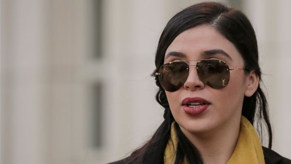 Emma Coronel Aispuro, esposa de Joaquín Guzmán, El Chapo, a la salida de una corte en Brooklyn, Nueva York, EEUU, 4 febrero 2019. - Sputnik International
