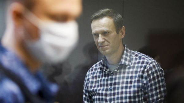 Russian opposition politician Alexei Navalny attends a hearing to consider an appeal against an earlier court decision to change his suspended sentence to a real prison term, in Moscow, Russia February 20, 2021. - Sputnik International