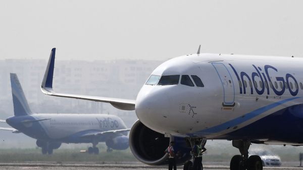 IndiGo aircraft are pictured on the tarmac at Netaji Subhas Chandra Bose International Airport in Kolkata on October 17, 2019. - Sputnik International