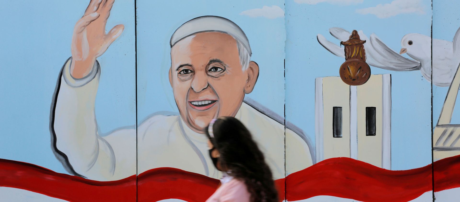 A mural of Pope Franci is seen on the wall of a church upon his upcoming visit to Iraq, in Baghdad. A mural of Pope Franci is seen on the wall of a church upon his upcoming visit to Iraq, in Baghdad. - Sputnik International, 1920, 02.03.2021