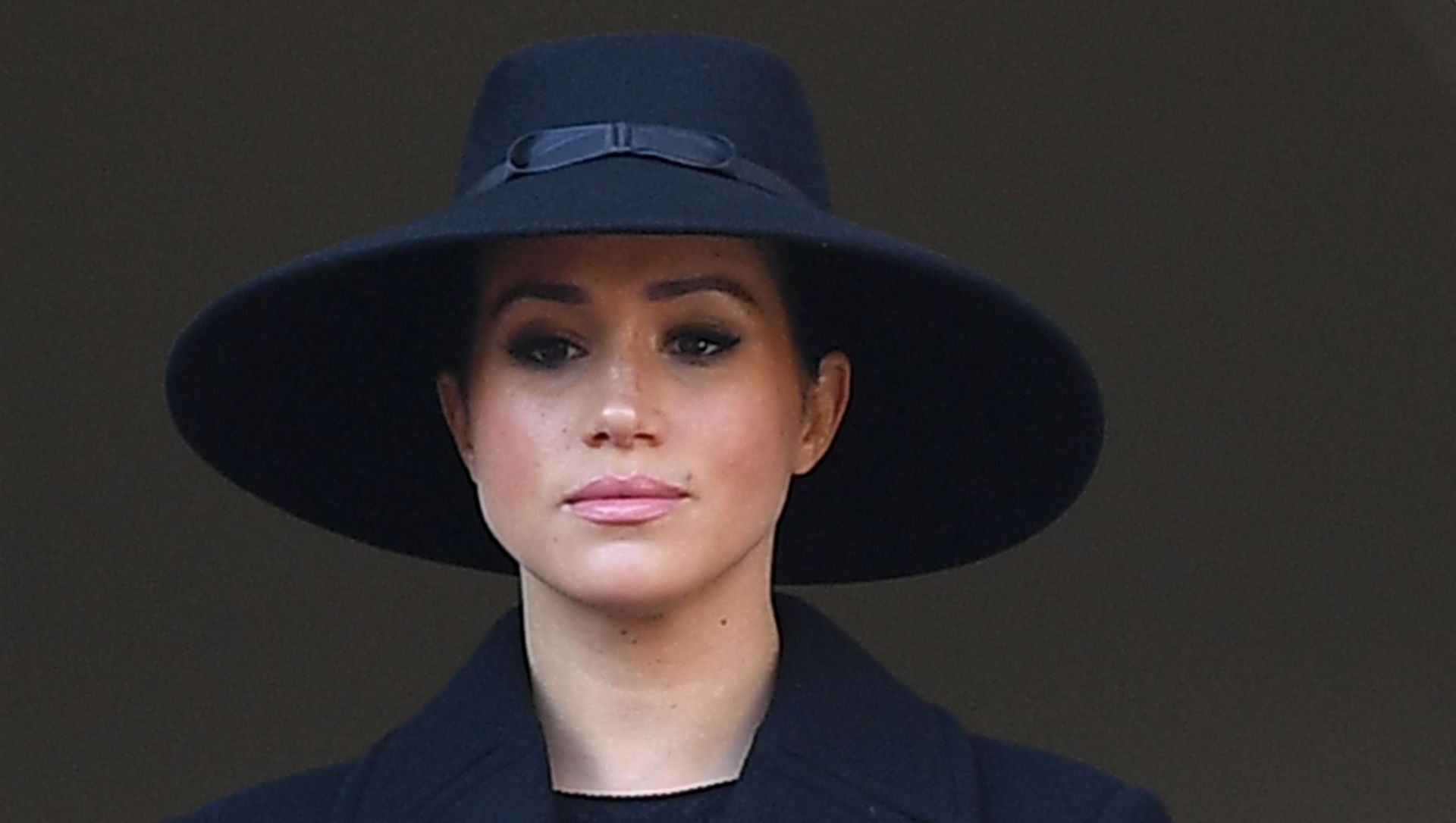 Britain's Meghan, Duchess of Sussex looks on from a balcony as she attends the Remembrance Sunday ceremony at the Cenotaph on Whitehall in central London, on November 10, 2019. Britain's Meghan, Duchess of Sussex looks on from a balcony as she attends the Remembrance Sunday ceremony at the Cenotaph on Whitehall in central London, on November 10, 2019. - Sputnik International, 1920, 03.03.2021