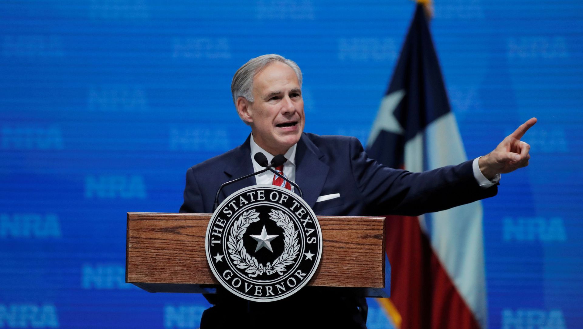 Texas Governor Greg Abbott speaks at the annual National Rifle Association (NRA) convention in Dallas, Texas, U.S., May 4, 2018 Texas Governor Greg Abbott speaks at the annual National Rifle Association (NRA) convention in Dallas, Texas, U.S., May 4, 2018 - Sputnik International, 1920, 15.06.2021