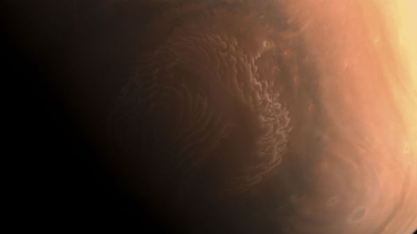 A color photo of Mars' north pole taken by Tianwen-1, China's first Mars probe - Sputnik International