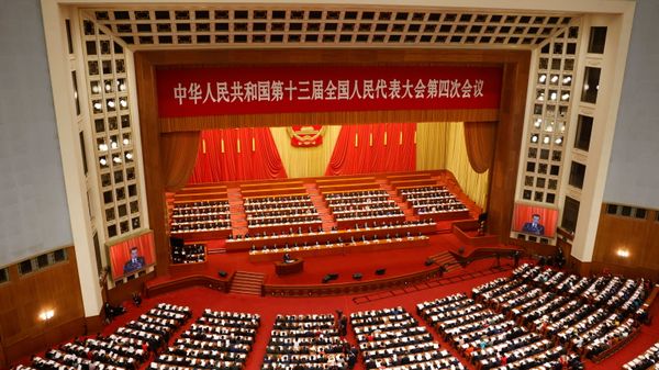 Chinese Premier Li Keqiang speaks at the opening session of the National People's Congress (NPC) at the Great Hall of the People in Beijing, China March 5, 2021. - Sputnik International