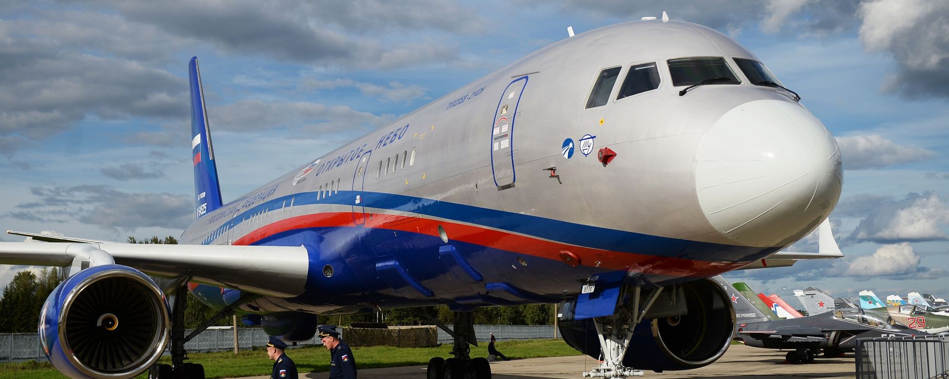 The Tu-214ON (Open Sky) aerial surveillance aircraft, developed by Tupolev on the basis of the Tu-214 passenger aircraft, is presented at the exhibition of aviation equipment at the Kubinka airfield at the ARMY-2016 International Military-Technical Forum. The Tu-214ON (Open Sky) aerial surveillance aircraft, developed by Tupolev on the basis of the Tu-214 passenger aircraft, is presented at the exhibition of aviation equipment at the Kubinka airfield at the ARMY-2016 International Military-Technical Forum. - Sputnik International, 1920, 18.12.2021
