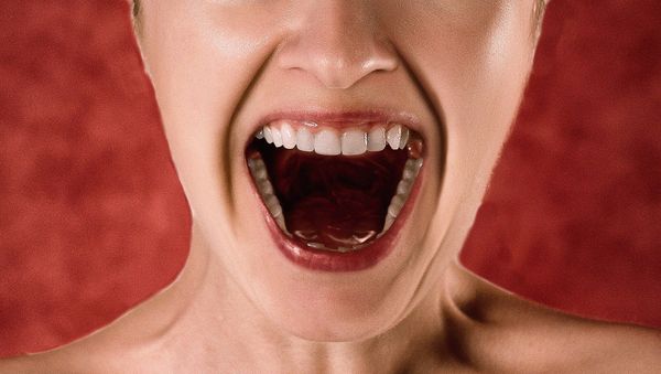 Woman screams - Sputnik International