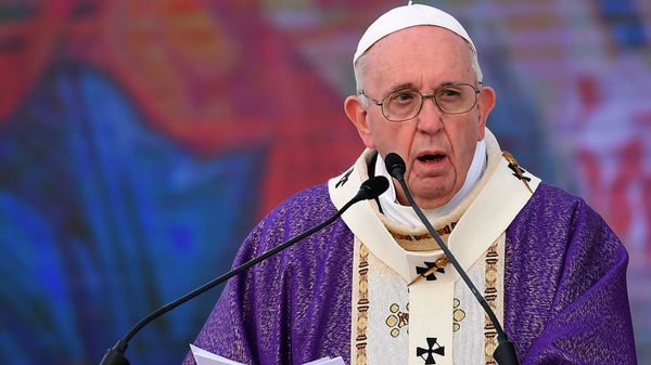 Pope Francis gives the homily (sermon) during a mass at the Franso Hariri Stadium in Arbil, on March 7, 2021, in the capital of the northern Iraqi Kurdish autonomous region.  - Sputnik International