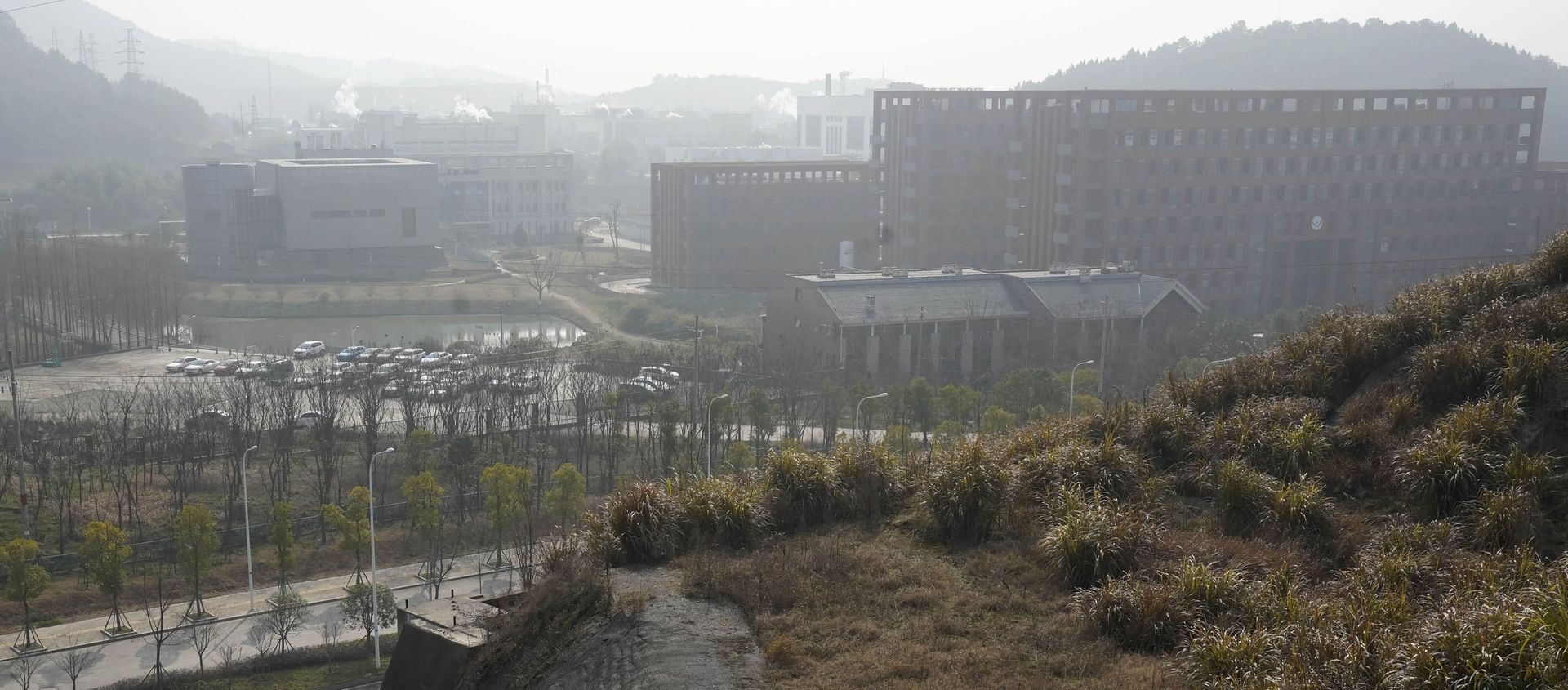 A view of the P4 lab and the Wuhan Institute of Virology is seen after a visit by the World Health Organization team in Wuhan in China's Hubei province on Wednesday, Feb. 3, 2021 - Sputnik International, 1920, 05.08.2021