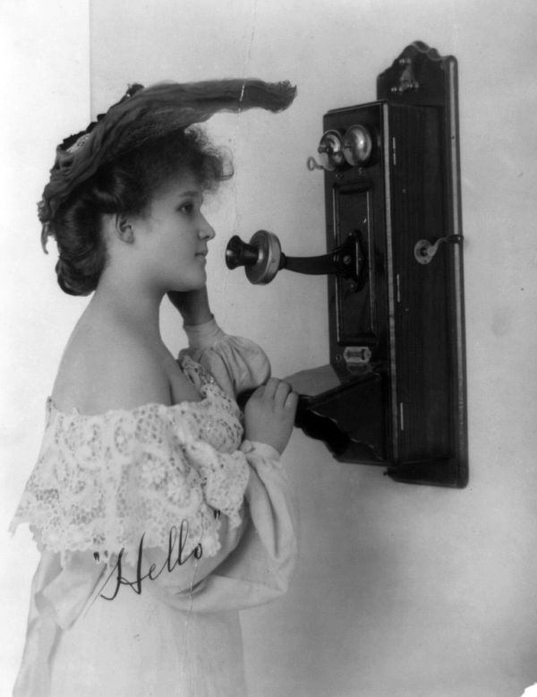 Dawn of the Telephone Age: A Retrospective Look at Early Modern Communications Dawn of the Telephone Age: A Retrospective Look at Early Modern Communications - Sputnik International