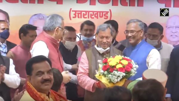 Tirath Singh Rawat elected new CM of Uttarakhand Tirath Singh Rawat elected new CM of Uttarakhand - Sputnik International