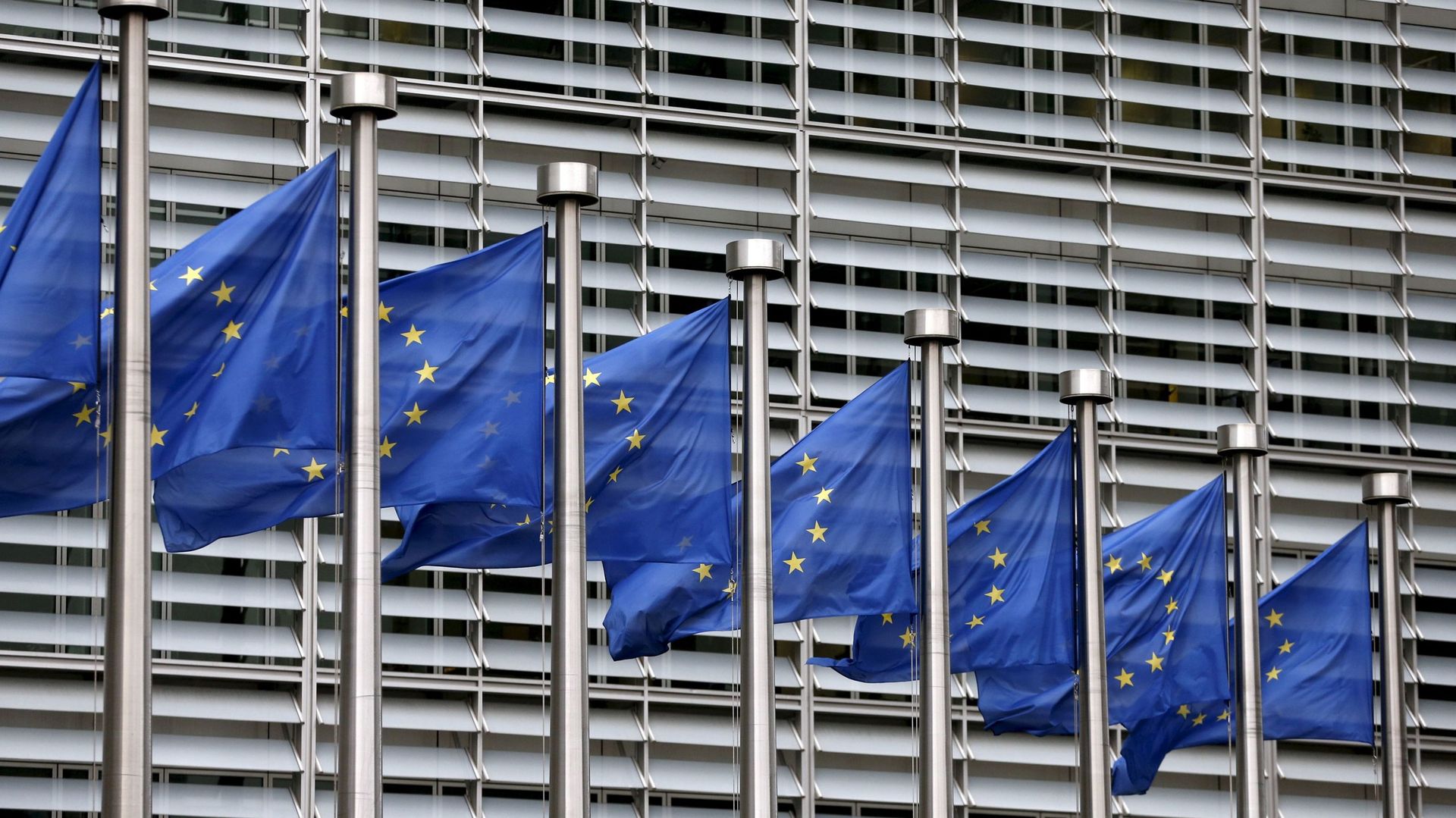 FILE PHOTO: Picture shows European Union flags fluttering outside the EU Commission headquarters in Brussels FILE PHOTO: Picture shows European Union flags fluttering outside the EU Commission headquarters in Brussels - Sputnik International, 1920, 04.06.2021