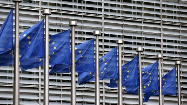 FILE PHOTO: Picture shows European Union flags fluttering outside the EU Commission headquarters in Brussels FILE PHOTO: Picture shows European Union flags fluttering outside the EU Commission headquarters in Brussels - Sputnik International