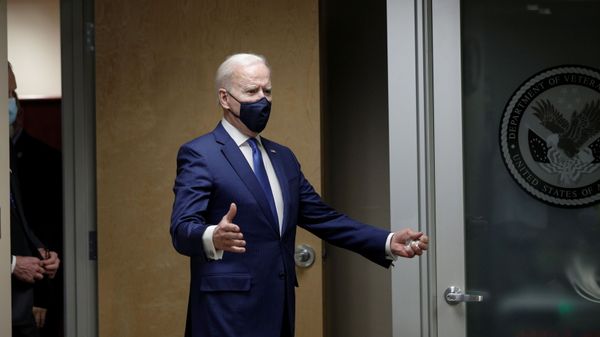 U.S. President Joe Biden arrives to visit a clinic administering coronavirus disease (COVID-19) vaccines to U.S. veterans at the Veterans Affairs Medical Center in Washington, U.S., March 8, 2021. REUTERS/Tom Brenner U.S. President Joe Biden arrives to visit a clinic administering coronavirus disease (COVID-19) vaccines to U.S. veterans at the Veterans Affairs Medical Center in Washington, U.S., March 8, 2021. REUTERS/Tom Brenner - Sputnik International