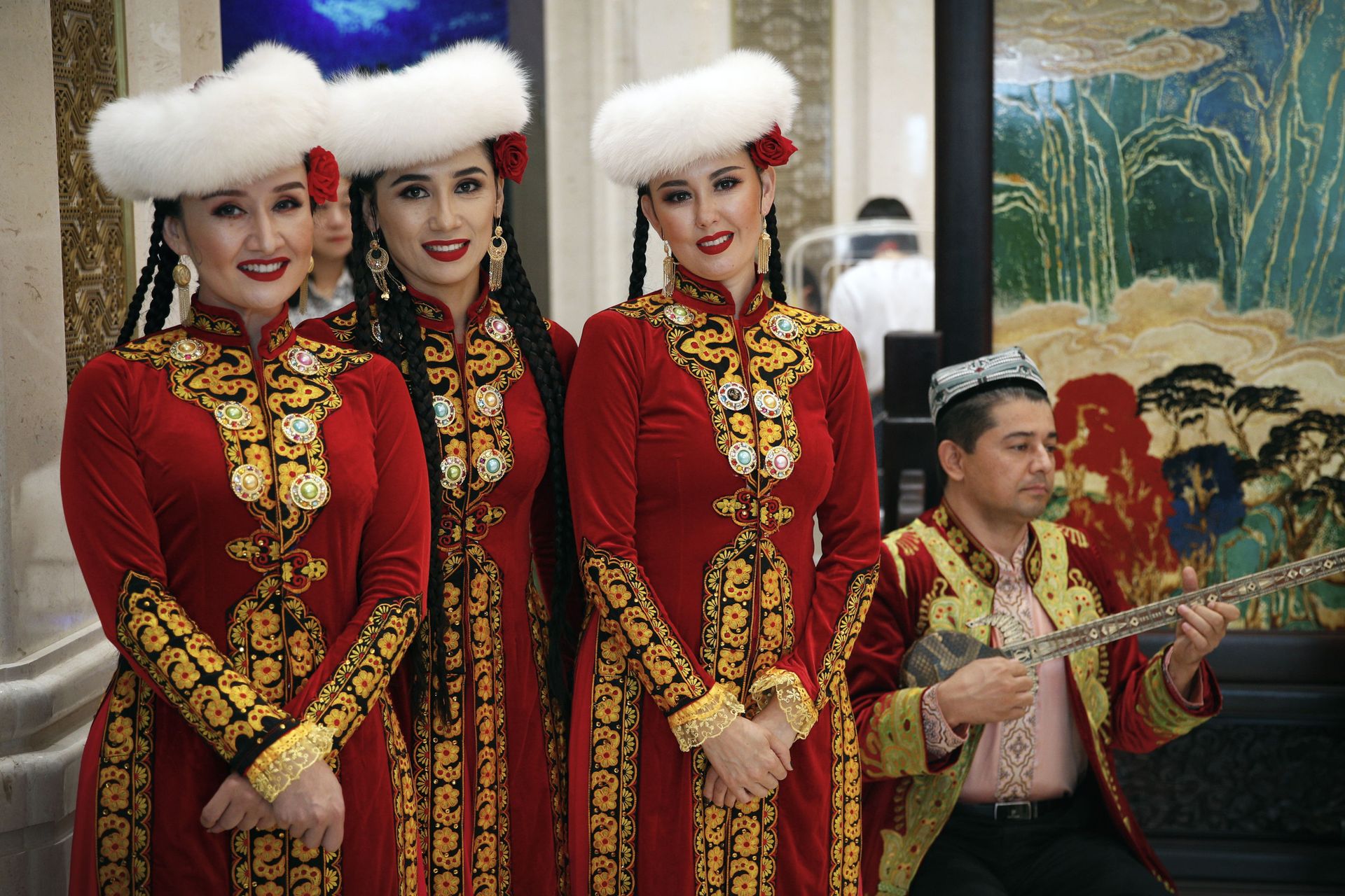 Young Uyghurs Look to Sue Australian Think Tank Over Report on 'Forced Labour' in Xinjiang Young Uyghurs Look to Sue Australian Think Tank Over Report on 'Forced Labour' in Xinjiang - Sputnik International, 1920, 22.06.2021