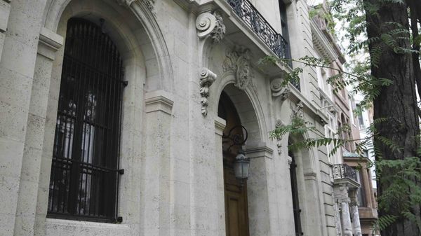 This photo shows the Manhattan residence of Jeffrey Epstein, Monday July 8, 2019, in New York - Sputnik International