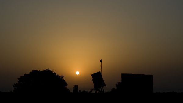 A view of the Iron Dome missile defense system deployed in Ashkelon, southern Israel, Sunday, April 10, 2011. On Thursday, Israel first used a new system designed to intercept incoming rockets. The system, Iron Dome, has now successfully shot down eight projectiles aimed at Israeli cities, the military said, though Israeli officials say it cannot provide a complete defense. - Sputnik International