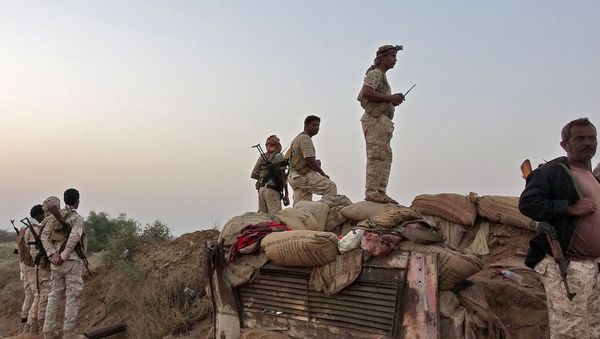 Forces loyal to Yemen's Saudi-backed government enter the Abs district of the northwestern Hajjah province on March 11, 2021. - Sputnik International