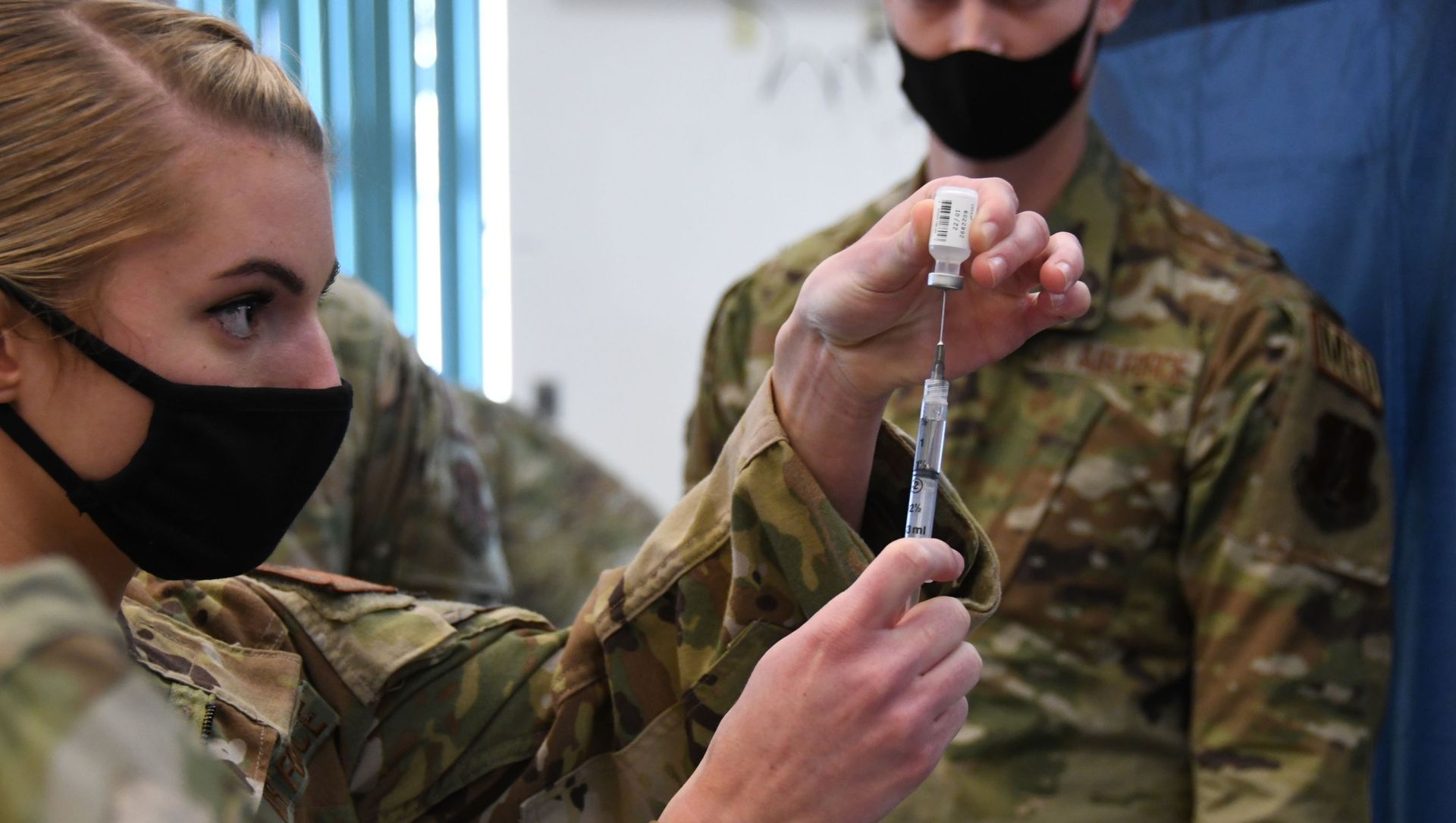 The 109th Airlift Wing began administering COVID-19 Vaccines on March 10, 2021. The vaccines will be available to New York Army and Air National Guard members. The 109th Airlift Wing began administering COVID-19 Vaccines on March 10, 2021. The vaccines will be available to New York Army and Air National Guard members. - Sputnik International, 1920, 12.03.2021