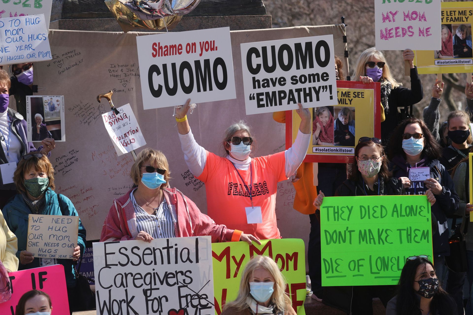 Cuomo Insists He Won't Resign Over Scandals, Blames Trump for Nursing Home Controversy - Report Cuomo Insists He Won't Resign Over Scandals, Blames Trump for Nursing Home Controversy - Report - Sputnik International, 1920, 26.04.2021