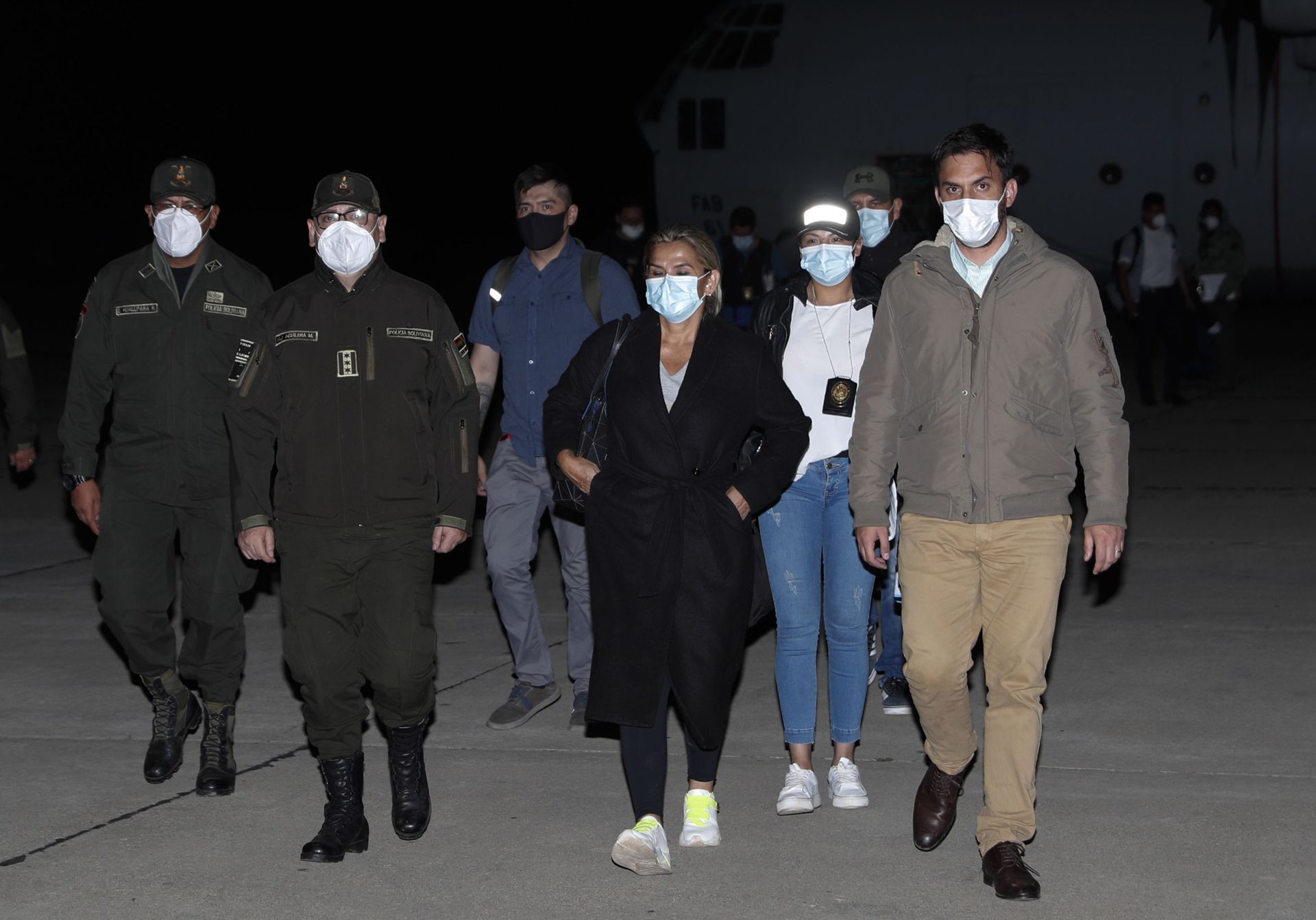 You Can Run, But You Can’t Hide: Police Discover Bolivian Ex-Caretaker President Añez Under the Bed You Can Run, But You Can’t Hide: Police Discover Bolivian Ex-Caretaker President Añez Under the Bed - Sputnik International, 1920, 14.03.2021