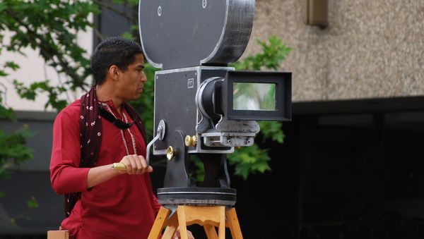 Bollywood cameraman  - Sputnik International