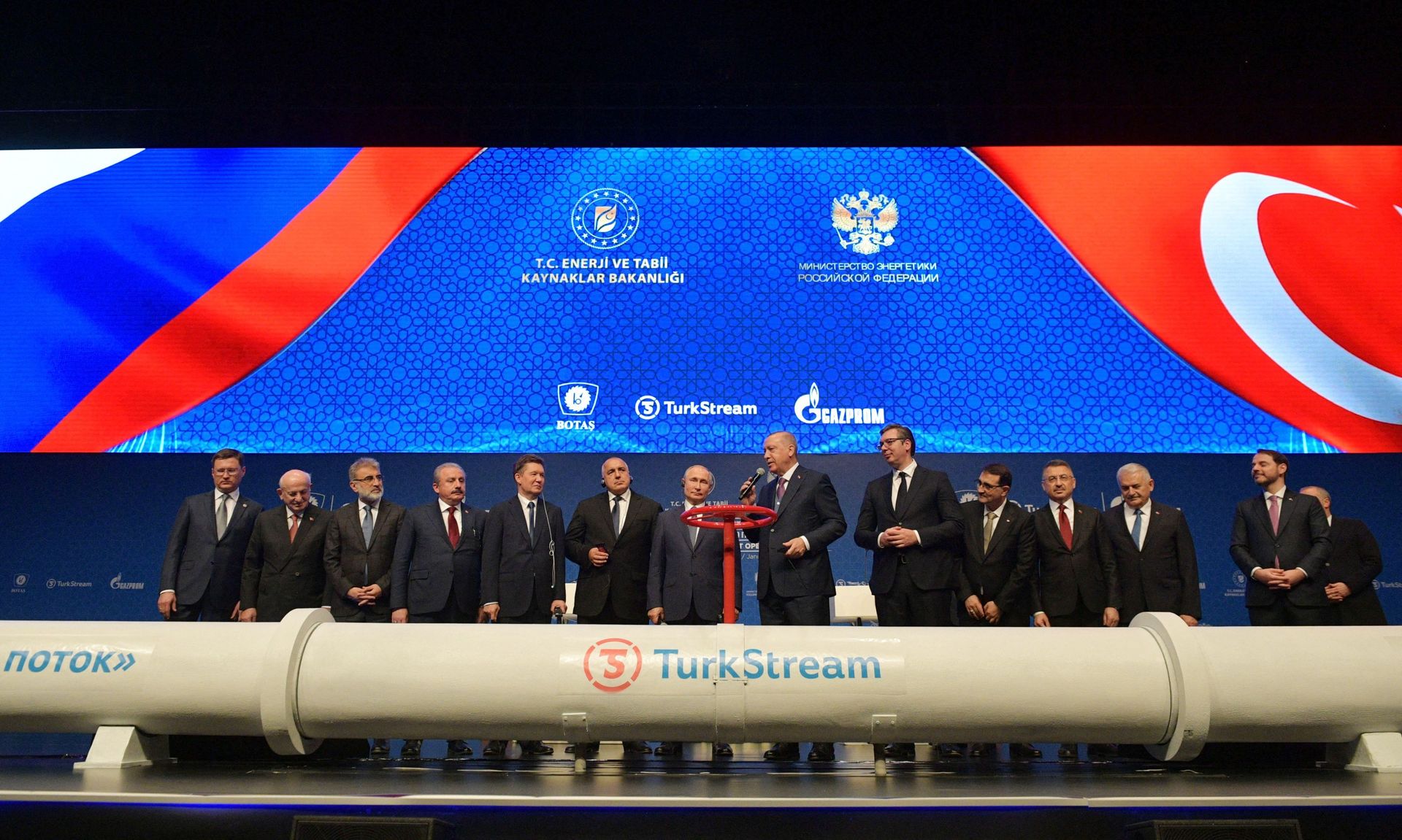 Bulgarian Prime Minister Boyko Borisov, Russian President Vladimir Putin, Turkish President Recep Tayyip Erdogan, Serbian President Aleksandar Vucic and other officials attend an inauguration ceremony of a new gas pipeline TurkStream on January 8, 2020 in Istanbul. - Sputnik International, 1920, 13.10.2022