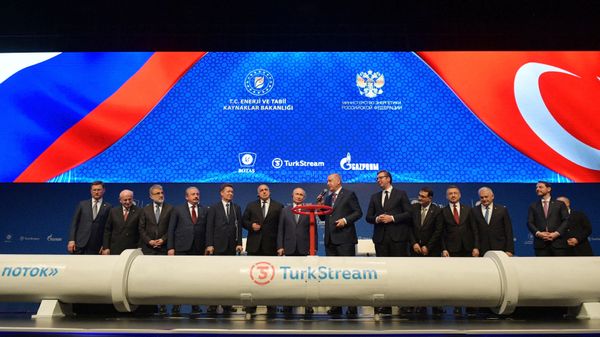 Bulgarian Prime Minister Boyko Borisov, Russian President Vladimir Putin, Turkish President Recep Tayyip Erdogan, Serbian President Aleksandar Vucic and other officials attend an inauguration ceremony of a new gas pipeline TurkStream on January 8, 2020 in Istanbul. - Sputnik International