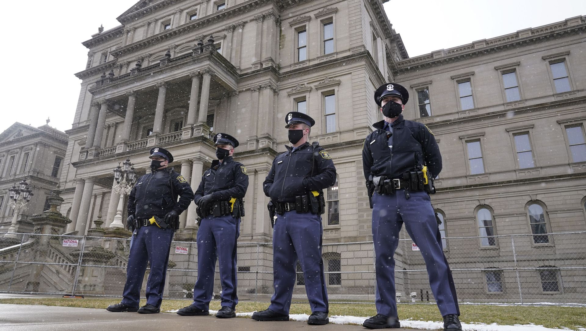 Michigan State Police troopers stand guard outside the state capitol in Lansing, Mich., Sunday, Jan. 17, 2021. Michigan State Police troopers stand guard outside the state capitol in Lansing, Mich., Sunday, Jan. 17, 2021. - Sputnik International, 1920, 16.03.2021