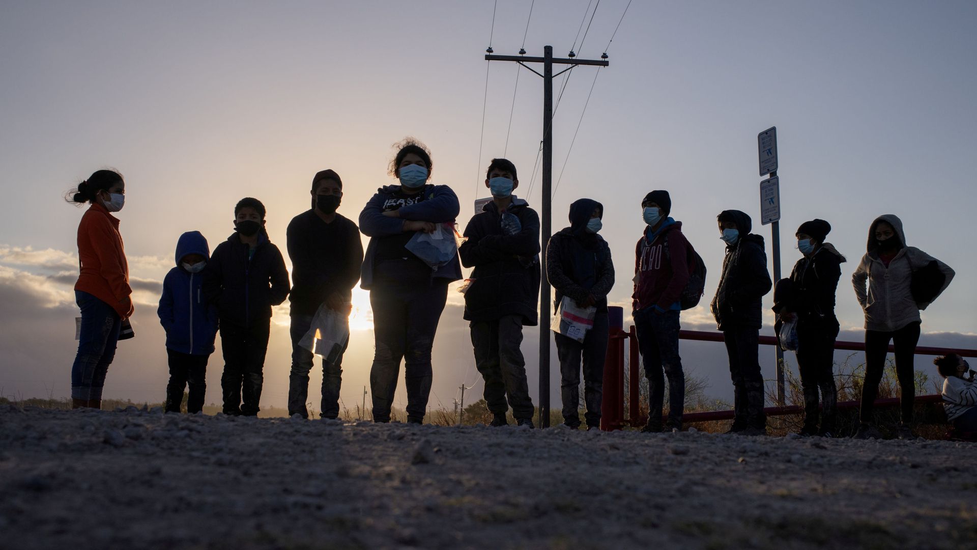 Asylum seeking migrants from Central America await transport after crossing the Rio Grande river into the United States from Mexico on a raft in Penitas, Texas, U.S., March 12, 2021. REUTERS/Adrees Latif/File Photo Asylum seeking migrants from Central America await transport after crossing the Rio Grande river into the United States from Mexico on a raft in Penitas, Texas, U.S., March 12, 2021. REUTERS/Adrees Latif/File Photo - Sputnik International, 1920, 17.03.2021