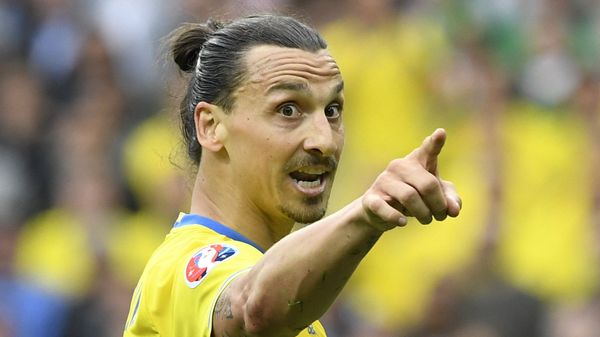 (FILES) Sweden's forward Zlatan Ibrahimovic points his finger during the Euro 2016 group E football match between Ireland and Sweden at the Stade de France stadium in Saint-Denis, near Paris - Sputnik International