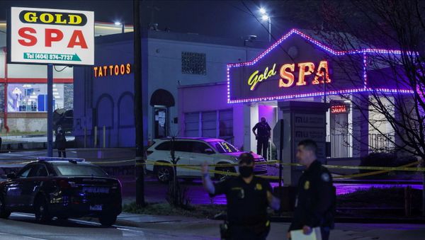 City of Atlanta police officers are seen outside of Gold Spa after deadly shootings at a massage parlor and two day spas in the Atlanta area, in Atlanta, Georgia, U.S. March 16, 2021. REUTERS/Chris Aluka Berry   - Sputnik International