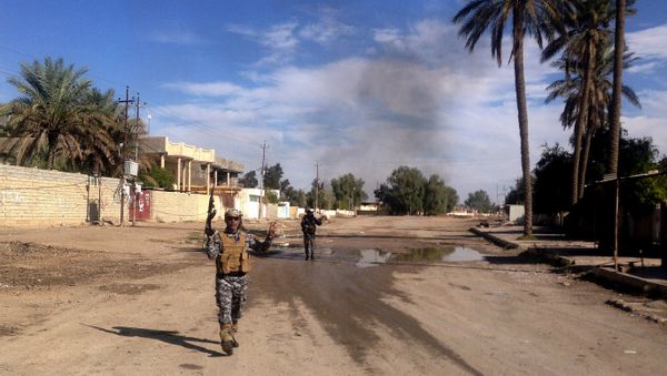 Iraqi security forces are deployed during a military operation to regain control of the town of Sadiyah, 60 miles (95 kilometers) north of Baghdad, Iraq in Diyala province, Iraq. - Sputnik International