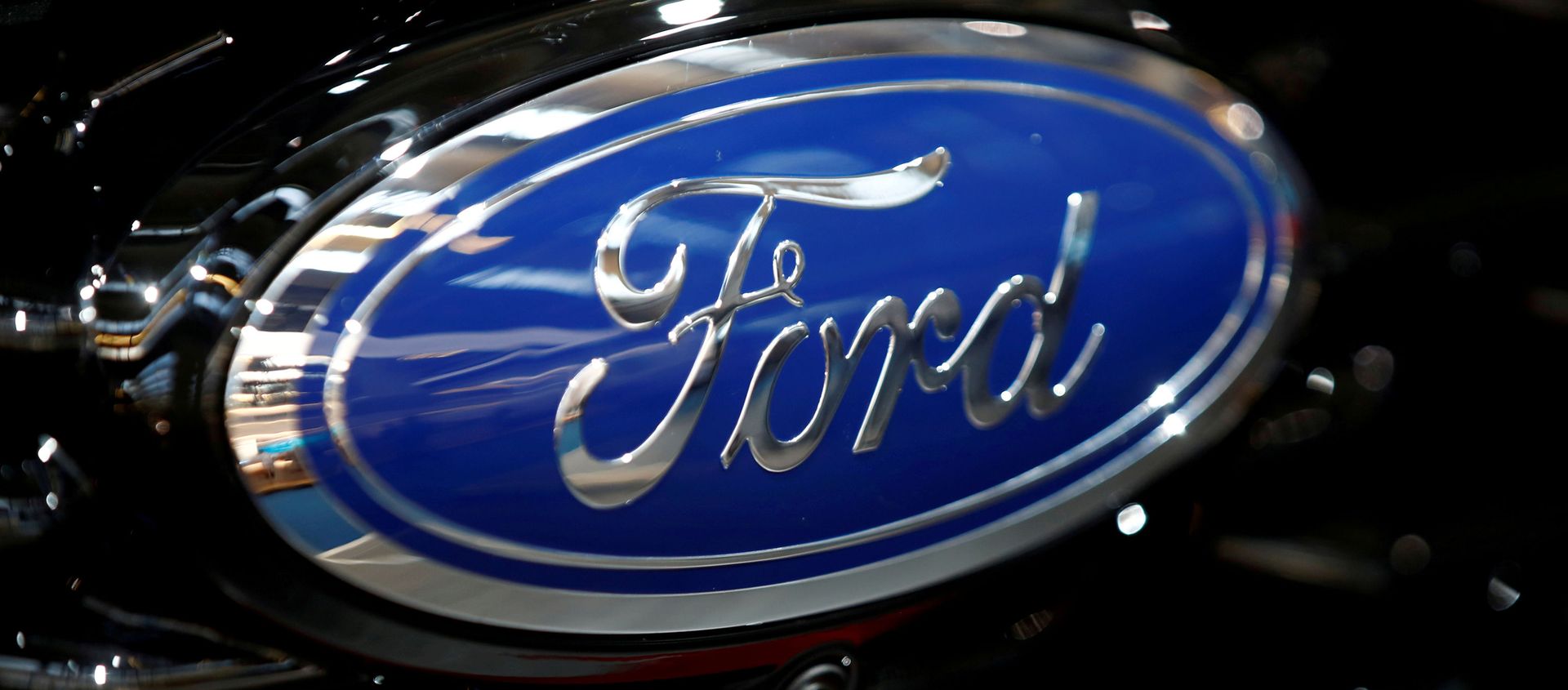 The Ford motor company badge - Sputnik International, 1920, 18.03.2021