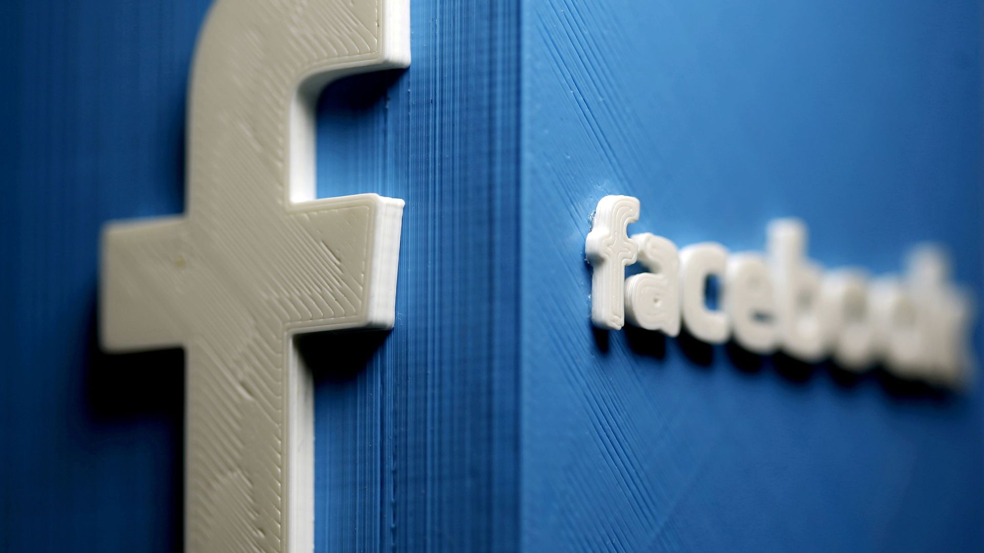 A 3D plastic representation of the Facebook logo is seen in this illustration in Zenica, Bosnia and Herzegovina, May 13, 2015. REUTERS/Dado Ruvic//File Photo/File Photo A 3D plastic representation of the Facebook logo is seen in this illustration in Zenica, Bosnia and Herzegovina, May 13, 2015. REUTERS/Dado Ruvic//File Photo/File Photo - Sputnik International, 1920, 15.06.2021