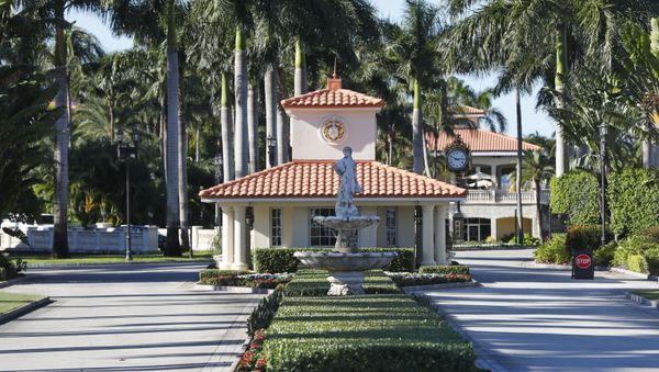 The entrance to the Trump National Doral resort is shown, Wednesday, Nov. 20, 2019, in Doral, Fla.  - Sputnik International
