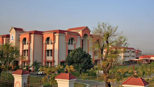 Uttaranchal University - Sputnik International