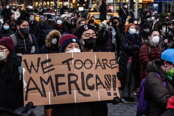 People participate in a peace vigil to honor victims of attacks on Asians on 19 March 2021 in Union Square Park in New York City.  - Sputnik International