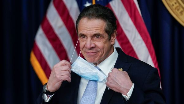 New York Governor Andrew Cuomo arrives for an event at his offices in New York, to speak about the return of spectators to performing arts and sporting events, including a limited amount of fans attending baseball games at the start of the season, New York, NY, 18 March 2021 - Sputnik International