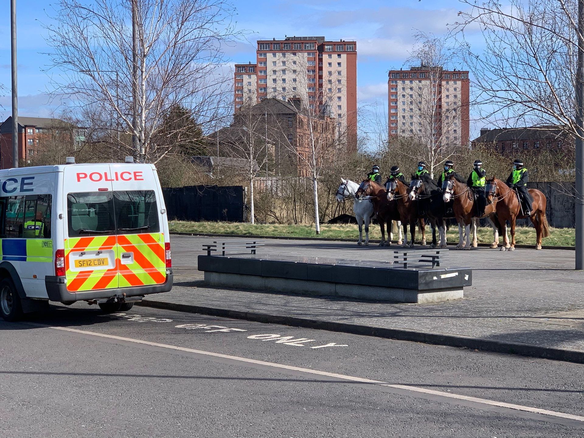 Celtic and Rangers Fans Comply With 'Stay-at-Home' Orders Amid Massive Police Operation in Glasgow Celtic and Rangers Fans Comply With 'Stay-at-Home' Orders Amid Massive Police Operation in Glasgow - Sputnik International, 1920, 21.03.2021