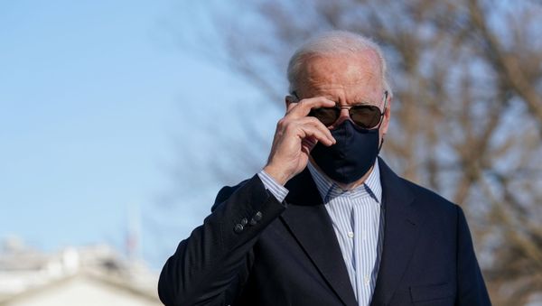 U.S. President Joe Biden speaks to members of the press on the South Lawn upon returning to the White House after a trip to Camp David, in Washington, U.S. March 21, 2021. - Sputnik International