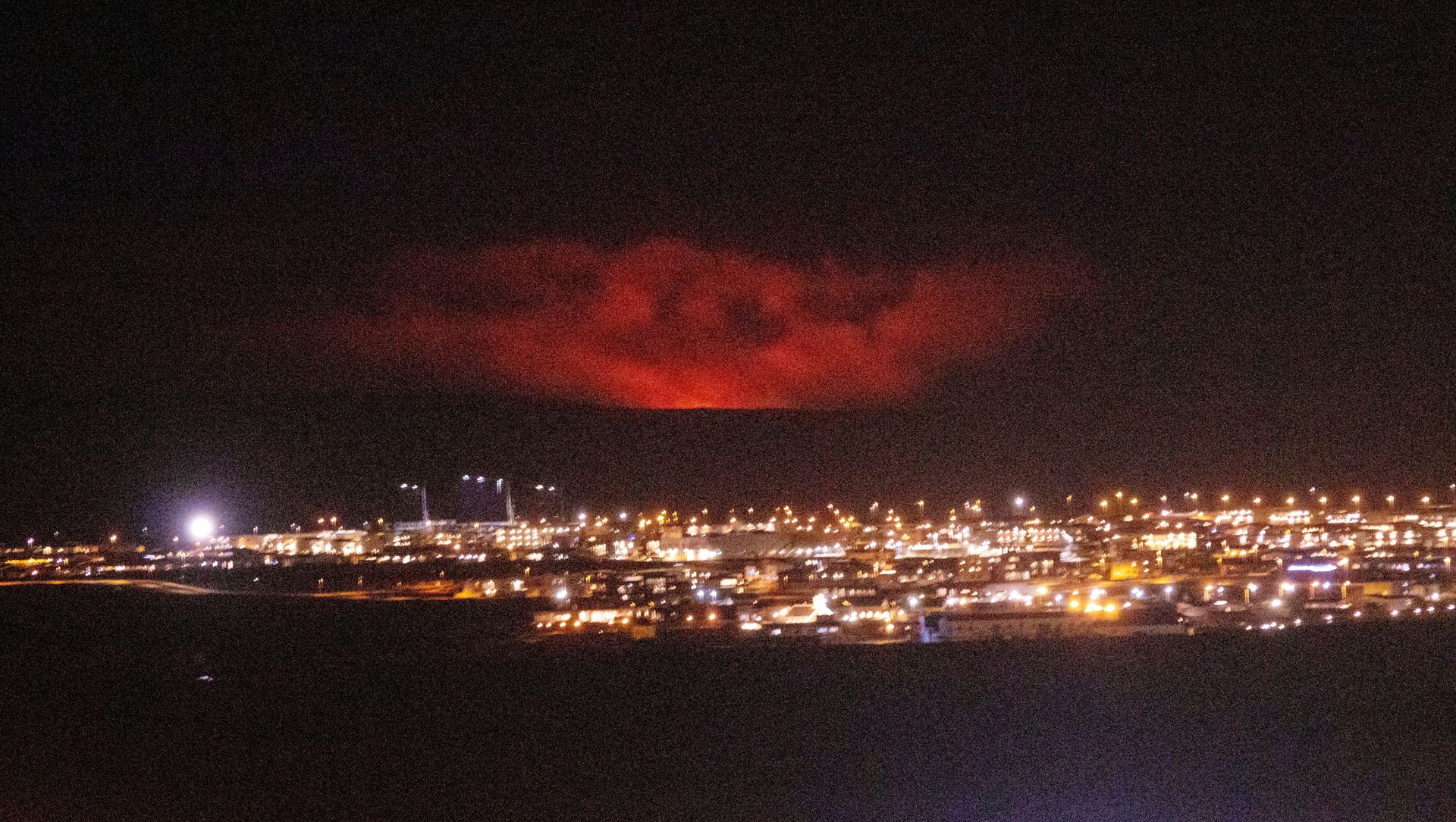 Volcanic eruption Reykjanes peninsula Volcanic eruption Reykjanes peninsula - Sputnik International, 1920, 16.05.2021