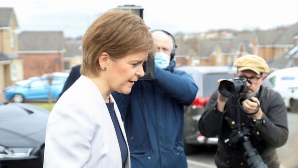 Scotland's First Minister Sturgeon leaves her home in Glasgow - Sputnik International