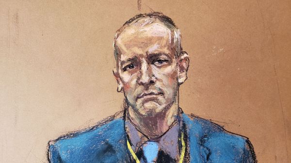 Derek Chauvin, the former Minneapolis police officer facing murder charges in the death of George Floyd, is introduced to potential jurors during jury selection in his trial in Minneapolis, Minnesota, 15 March 2021 in this courtroom sketch from a video feed of the proceedings - Sputnik International